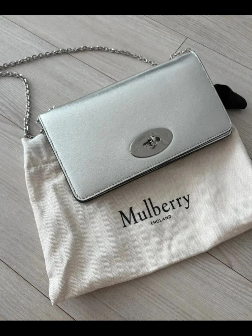 Mulberry Metallic Silver Leather Chain Crossbody Wallet